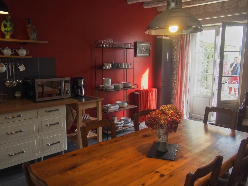 Chambres D'Hotes Rue Du Poids Bourgueil Bagian luar foto