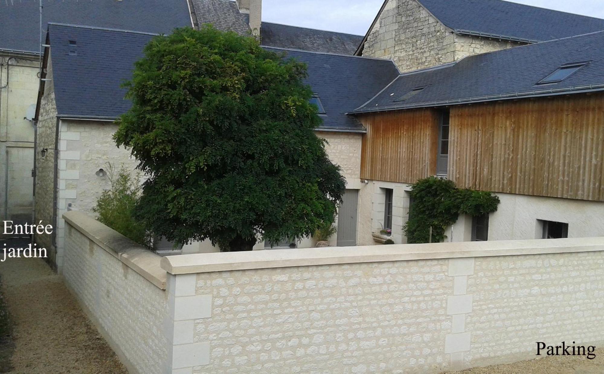 Chambres D'Hotes Rue Du Poids Bourgueil Bagian luar foto